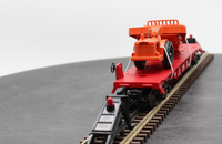 Lionel 6-26024 Lionel O27 Flat Car w/Scraper #6817 (PWC) O SCALE NEW