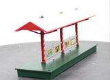 Lionel 6-37121 Christmas Station Platform O SCALE Like New