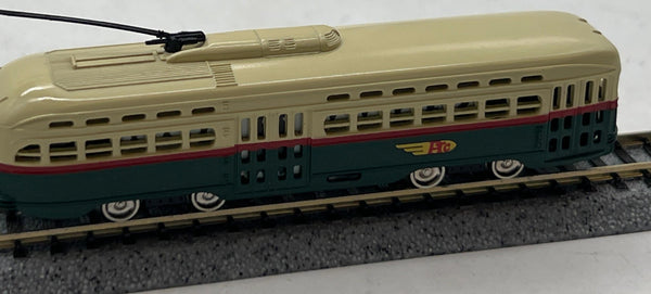 Bachmann 62995 trolley with 8 wheel drive N SCALE Used Excellent