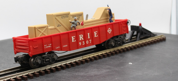 Lionel 6-9307 Erie Animated Cop & Hobo Gondola 9307 O SCALE Used Excellent