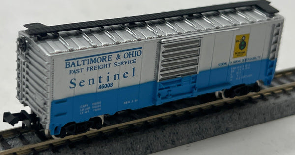 Model Power 3701 Baltimore & Ohio 40' Single Door Boxcar N SCALE Like New