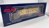 Atlas 2001734-1 UNION RAILROAD URR Bay Window Caboose Yellow/Orange O Scale NEW