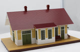 MTH Railking 30-90303 Maroon/Cream Country Passenger Depot O SCALE Like New