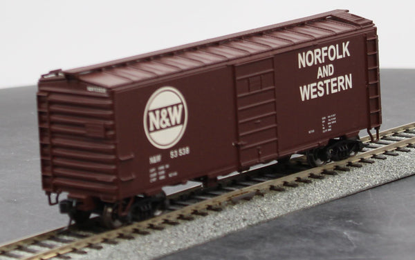 Walthers 910-2358 NORFOLK & WESTERN PS-1 Boxcar Mainline Boxcar Red #53538 HO Scale Like New