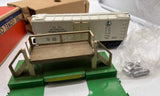 Lionel Postwar 3482 Automatic Refrigerated Milk Car Set w/ Platform O Scale Used Excellent as is final saleDamaged Box