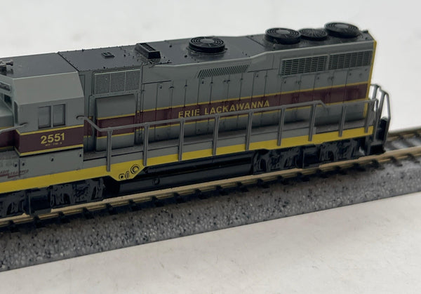 Atlas 4630 Erie Lackawanna Diesel Locomnotive N SCALE Used Excellent