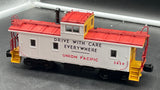 Lionel 1926493 Union Pacific Safety CA-4 Caboose #3859 O SCALE Used Excellent