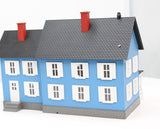 MTH Railking 30-9008 Blue 4 Country House new color ABS interior lighting fully assembled O SCALE Like New