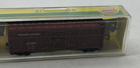 Model Power 3445 Cattle car Canadian National N SCALE Like New