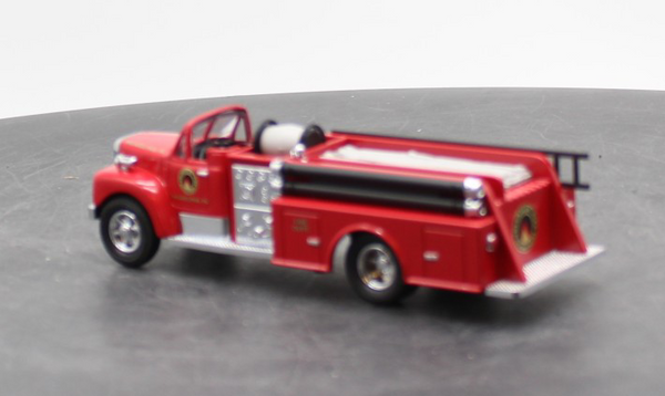 MTH RailKing 30-50101 Philadelphia Fire Department Die-Cast Fire Truck O SCALE NEW