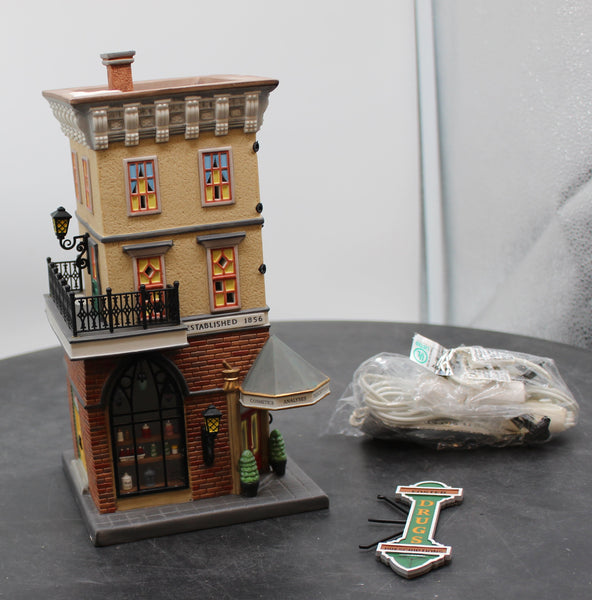 Dept 56 56.58916 Foster pharmacy Building Like New