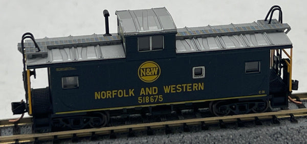 Atlas 43037 Norfolk & Western Cupola Caboose 518675  N Scale Like New
