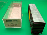 Roundhouse 8808 Conrail CR Boxcar with Yellow Door #215211 N Scale Like New