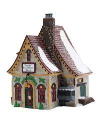 Department 56 North Pole Series 56388 Popcorn & Cranberry house
