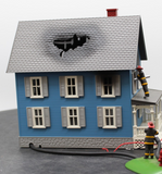 MTH Railking 30-9139 Farm House On Fire Blue & White O SCALE Like New