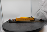 Lionel 3562-50 Postwar ATSF Yellow Operating Barrel Car w 6 barrels O SCALE Like New No Box