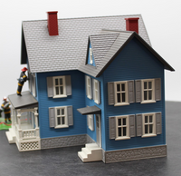 MTH Railking 30-9139 Farm House On Fire Blue & White O SCALE Like New