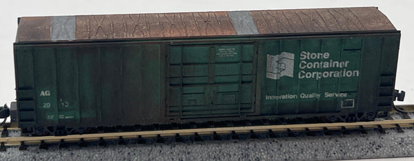 Micro-Trains Line 02500570 Stone COntainer Corp WEATHERED 50' Boxcar w kadee style couplers N SCALE WEATHERED AS IS Like New