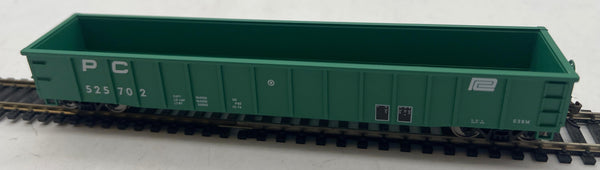 Walthers Trainline 931-1864 Penn Central Gondola HO SCALE Like New