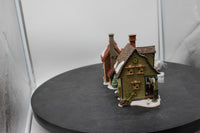 Department 56 56.56659 Warren Homestead amd Walden Cottage Like New