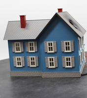 MTH Railking 30-9139 Farm House On Fire Blue & White O SCALE Like New