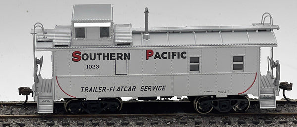 Athearn Trauker Flatcar service SP Southern Pacific Cupola Caboose RND87833 rnd87833 HO SCALE Like New