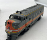 Athearn 2376 F7A nonpowered Milwaukee Road locomotive (DUMMY) HO SCALE Like New