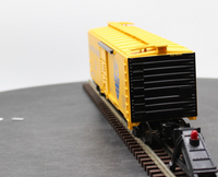 Lionel 6-17258 Delaware & Hudson Yellow Boxcar O SCALE Used Excellent