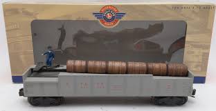 Lionel Postwar celebration series PWC 6-19877  gray operating barrel ramp car with tray and barrels O SCALE NEW
