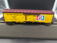 Lionel 6-9881 Rath Packing reefer car R.P.R.X 9881 O SCALE Like New Damaged Box