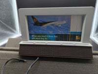 Lionel 6-34193 UPS&REG; OPERATING BILLBOARD O SCALE Like New