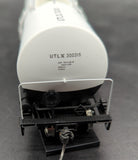 Walthers 920-100128 40' UTLX 16k Gal Funnel Flow Tank Car Specialty Minerals 300315 HO Scale Used Excellent