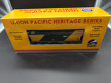 MTH Premier 20-97669 Chicago & North Western 2-Bay Centerfow Hopper - Chicago NorthWestern O SCALE Like New