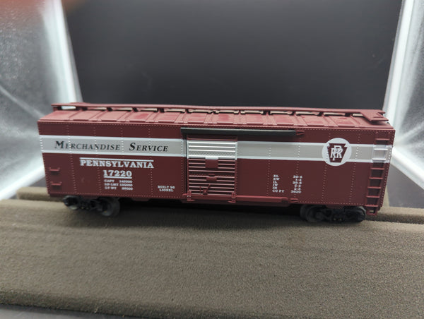 Lionel 6-17220 Pennsylvania Railroad PRR merchandise boxcar O scale Like New