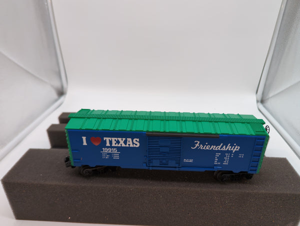 Lionel 6-19915 electric trains O gauge model railroad I love Texas boxcar with box O SCALE Like New