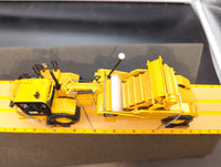 MTH Premier 20-98790 Caterpillar 60' Flat Car w/(1) CAT 613G Wheel Tractor Scraper #542012 O SCALE Like New