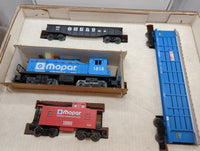 Lionel 6-11818 Mopar Historical Express Set in original box O SCALE Like New