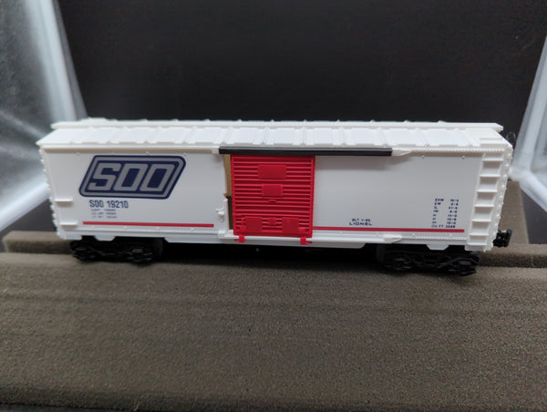 Lionel 6-19210 Soo Line boxcar O SCALE Like New