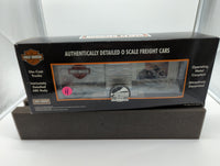 MTH Premier 20-90228 Harley-Davidson 2005 Softtail Deluxe 40' Box Car 2005. O SCALE NEW