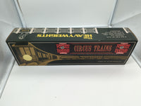 K-line K83-0094 Ringling Bros and Barnum and Bailey Circus performers coach #94  Heavy Weight 18" passenger car O SCALE Used Excellent