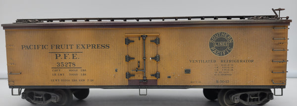 Atlas 6708-7 O SCALE PACIFIC FRUIT EXPRESS WOODSIDE REEFER CAR (3 RAIL) #35278 NEW Weathered As Is