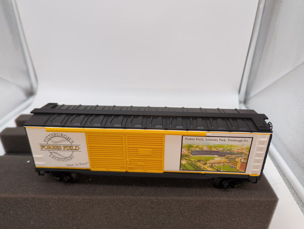 MTH Railking 30-74126 Forbes Field 40' Double Door Box Car  O SCALE Like New