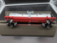 Lionel 1928240 ANHEUSER-BUSCH Uni Body Tank CAR 4271 O SCALE Like New