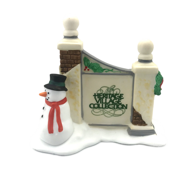 Department 56 5572-7 Village Sign with Snowman-- Heritage Village Collection