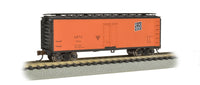 Bachmann 19851 Union / SOO Line 40' Wood-Side Reefer #1944 Orange car with black top and ends and black lettering