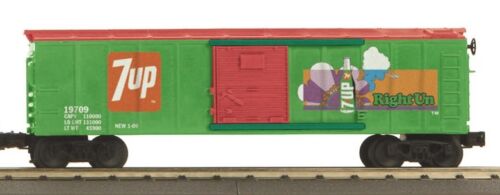 MTH 30-7050A 7-UP Boxcar o scale new