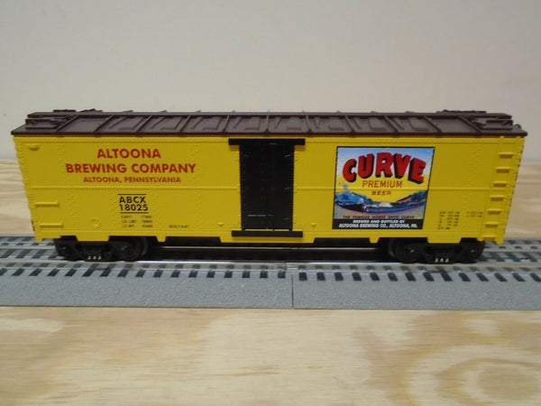MTH 30-7843 Curve Beer Modern Reefer Car Altoona Brewing Company Store Display