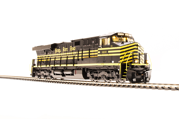 Broadway Limited Paragon 3 Interstate GE ES44AC #8105 HO Scale