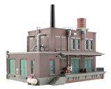 Woodland Scenics BR5026 Clyde & Dale's Barrel Factory Built-&-Ready HO Scale