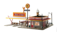Woodland Scenics BR5029 Drive n' Dine Built-&-Ready HO Scale